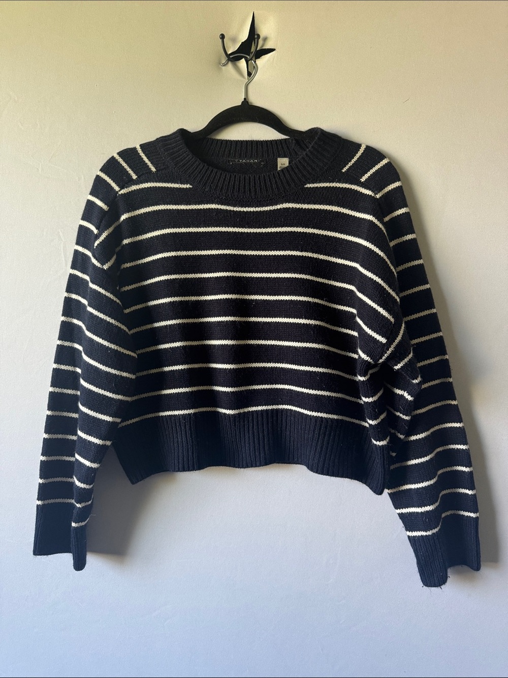 T Tahari Navy & White Striped Cropped Sweater Small Coastal Preppy